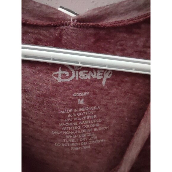 Disney Womens M Hakuna Matata Lion King Short Sleeve Tee Shirt Maroon Burnout - Picture 5 of 8